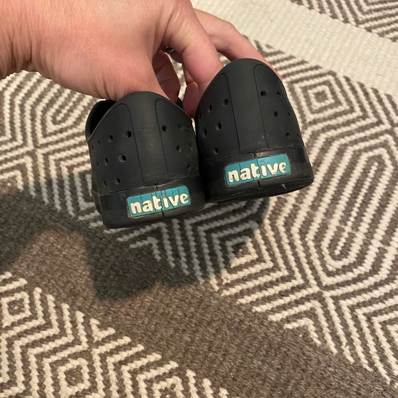 Size 3 black Native shoes. - Picture 4 of 5